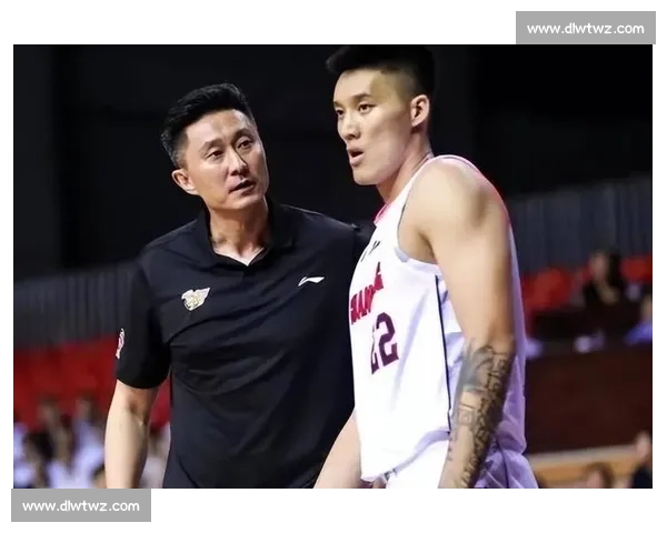 曾繁日官宣加盟深圳男篮！2 年合同开启新征程，已正式报到